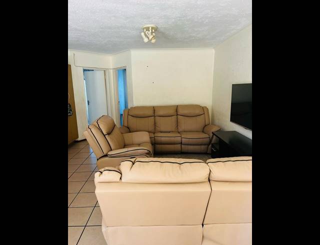 2 BEDROOM APARTMENT FOR SALE IN BIRCHLEIGH